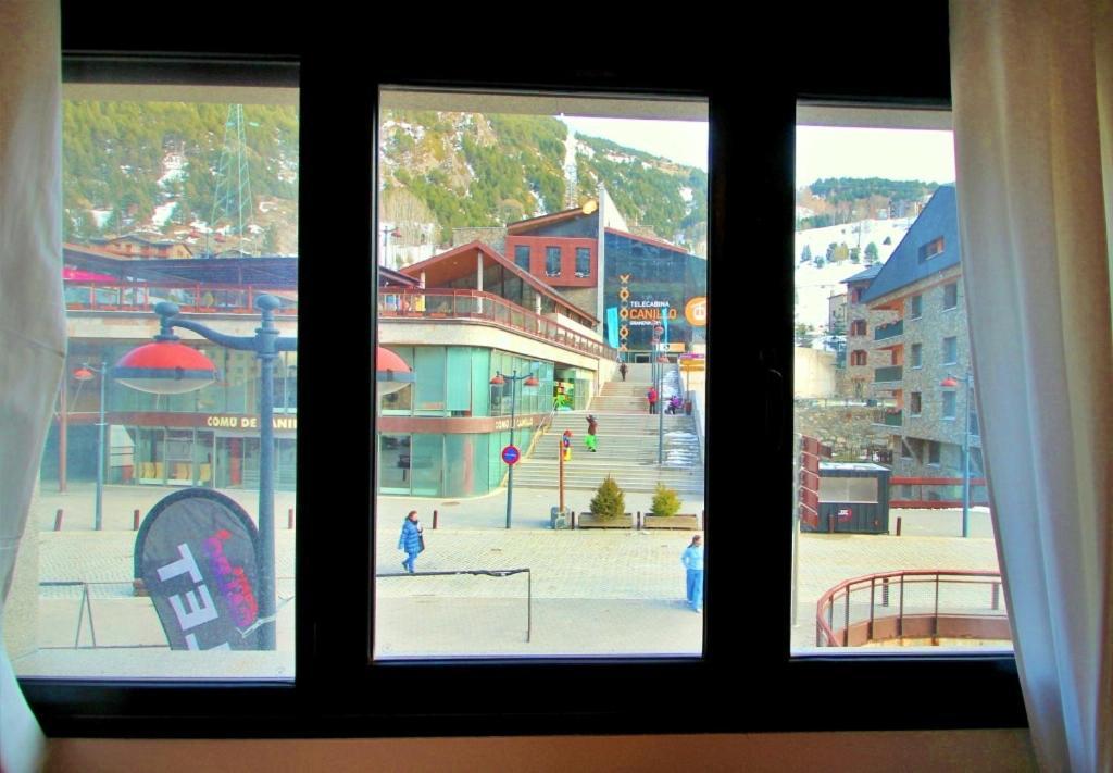 Areny, Canillo Centro, En Frente Del Telecabina De Grandvalira Kültér fotó
